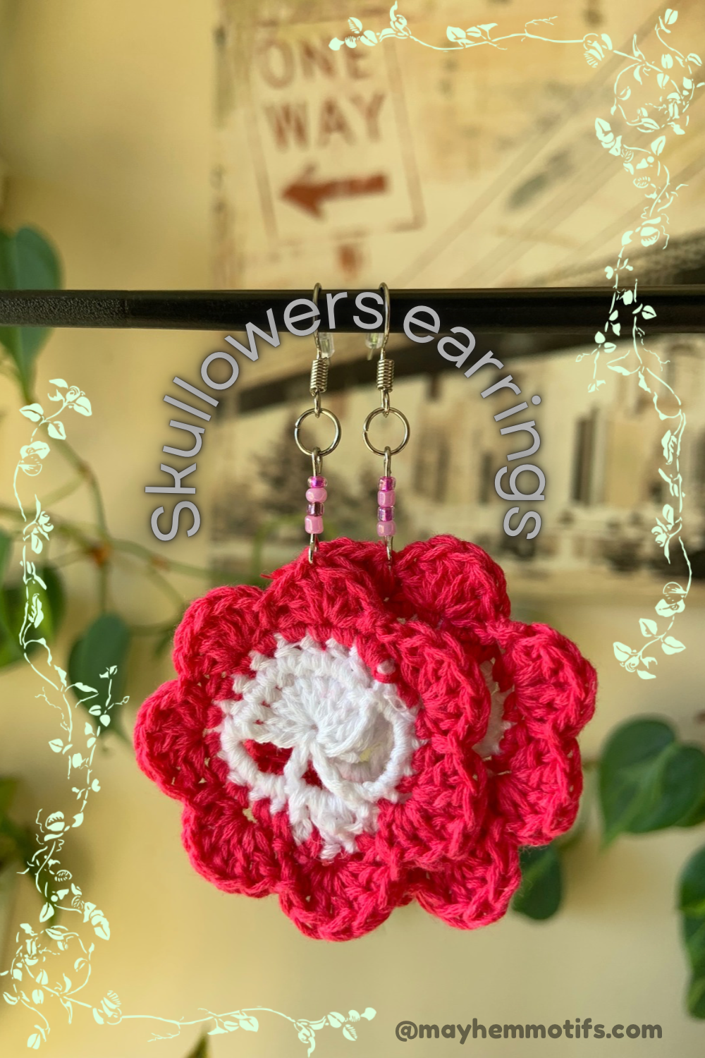 Pink skullower earrings