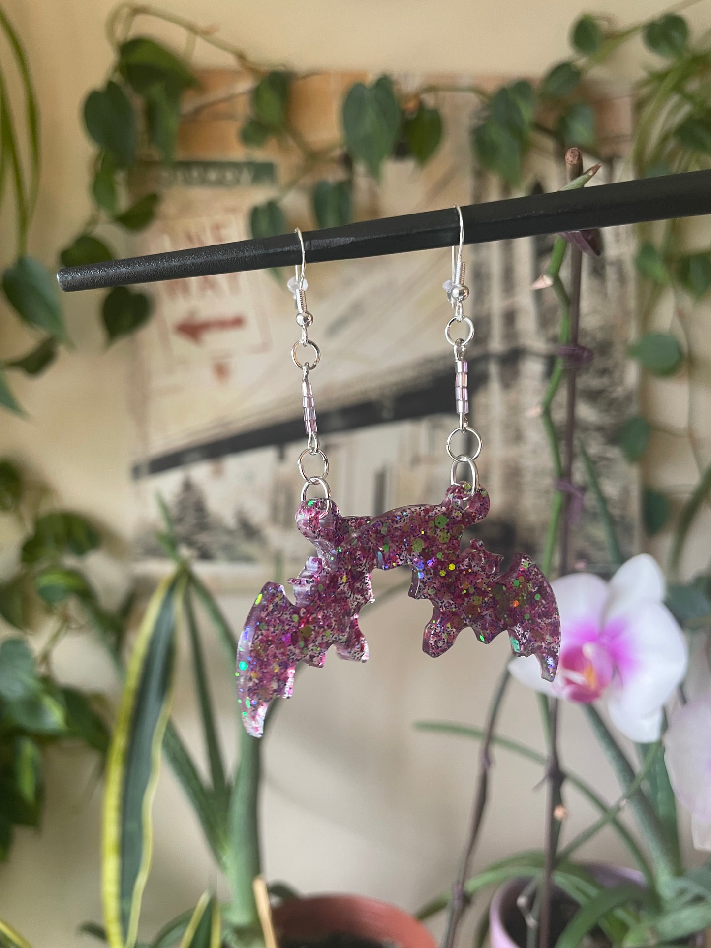 Sparkling spooky earrings