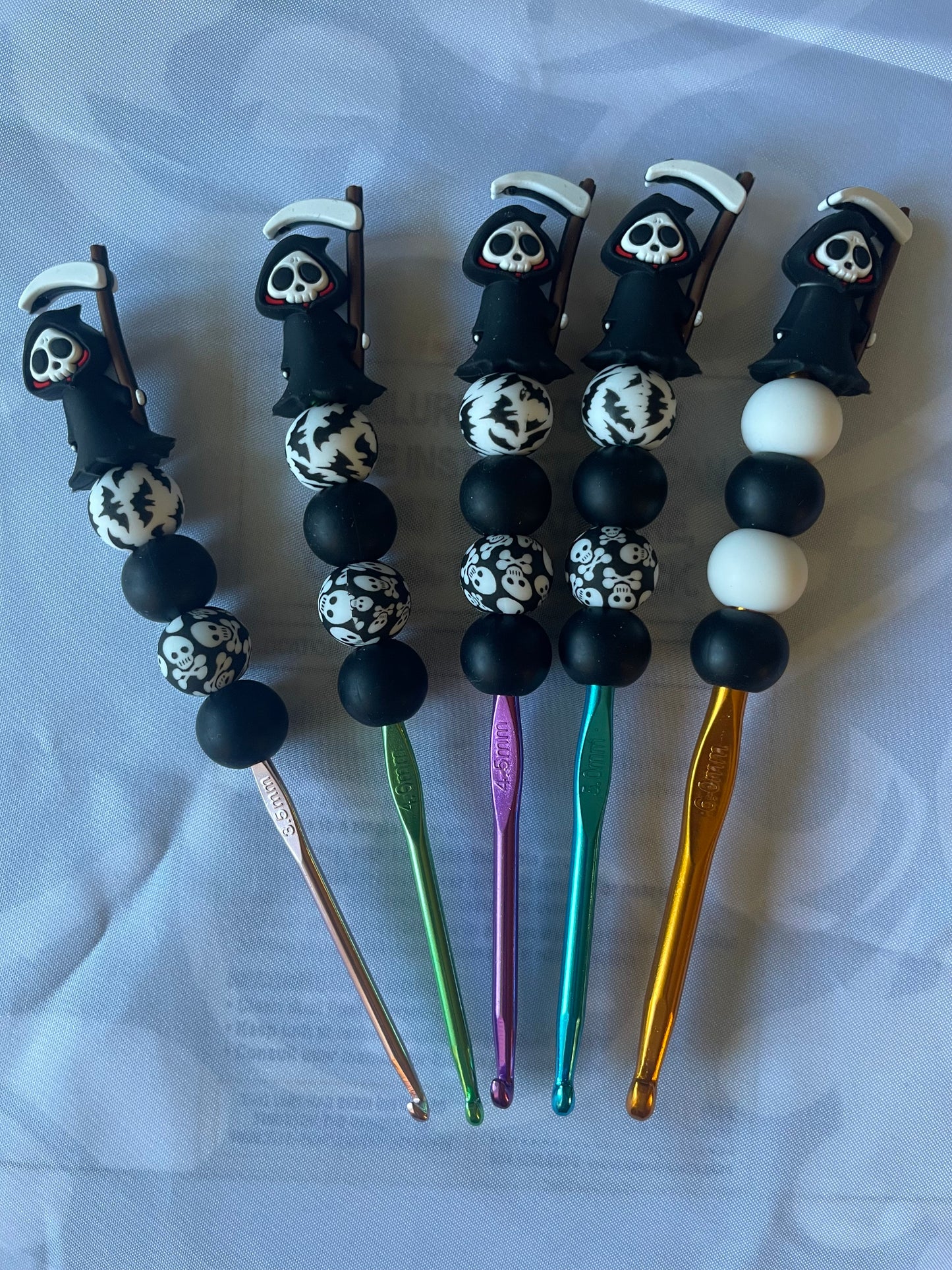 Beaded crochet hook sets