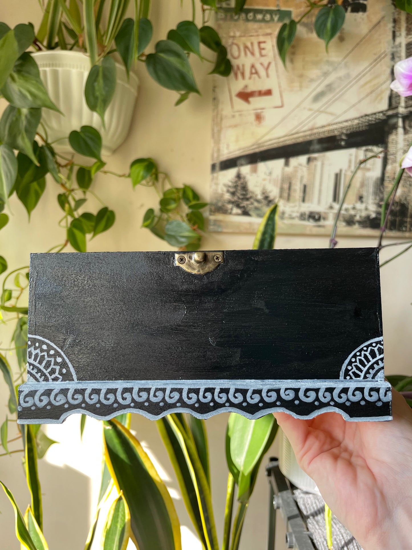 Melted pearls jewelry box